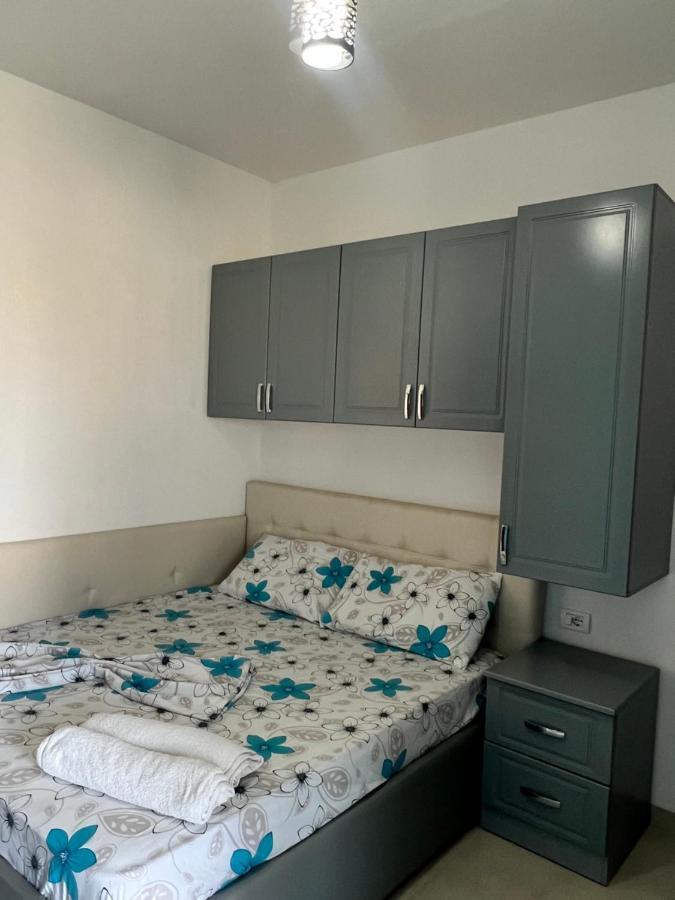 Kamberi Hotel & Apartments 2 Velipojë 外观 照片