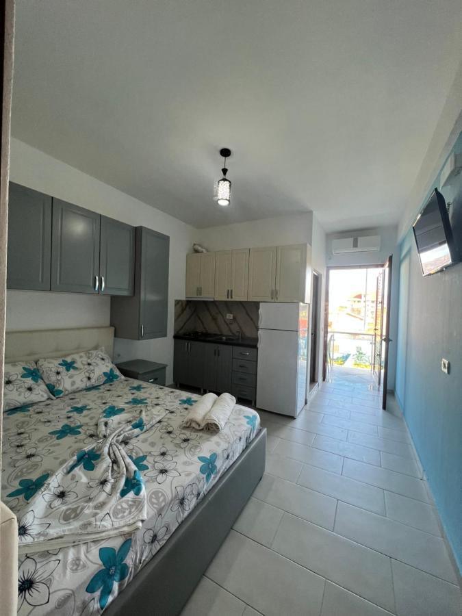 Kamberi Hotel & Apartments 2 Velipojë 外观 照片