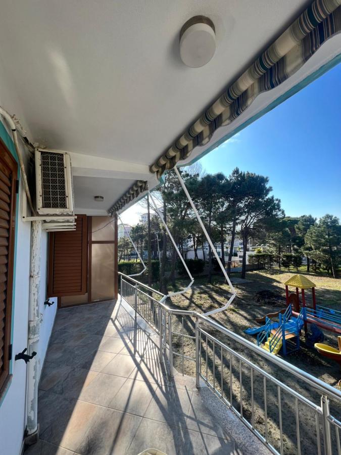 Kamberi Hotel & Apartments 2 Velipojë 外观 照片