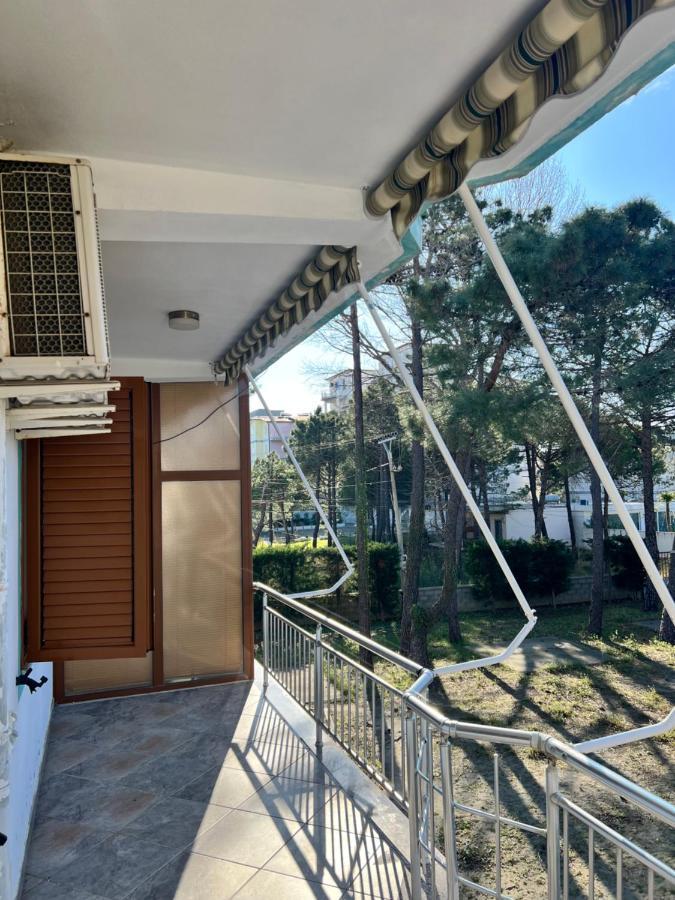 Kamberi Hotel & Apartments 2 Velipojë 外观 照片