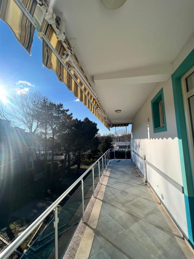 Kamberi Hotel & Apartments 2 Velipojë 外观 照片