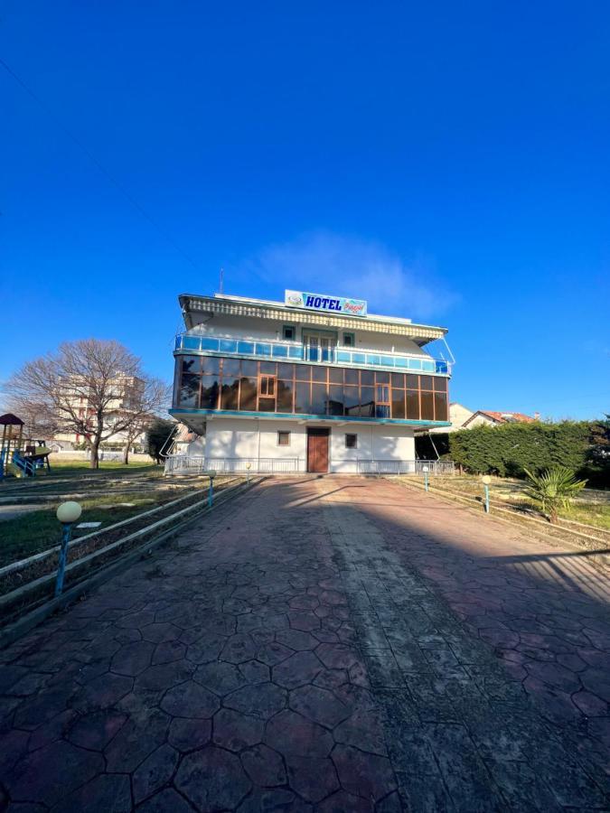 Kamberi Hotel & Apartments 2 Velipojë 外观 照片
