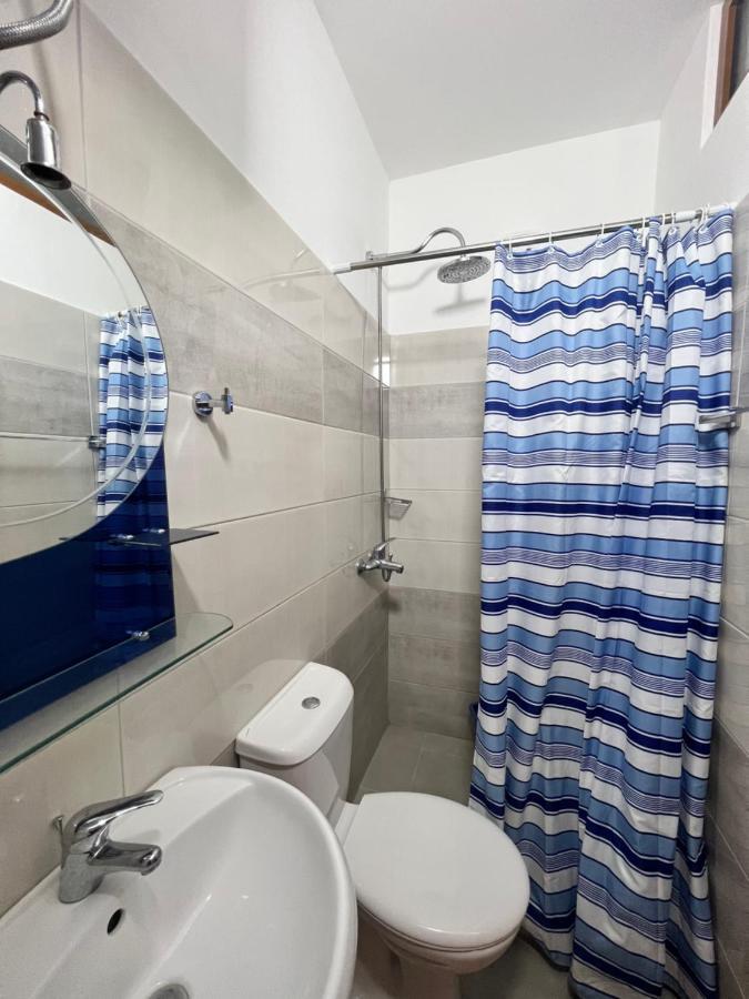 Kamberi Hotel & Apartments 2 Velipojë 外观 照片