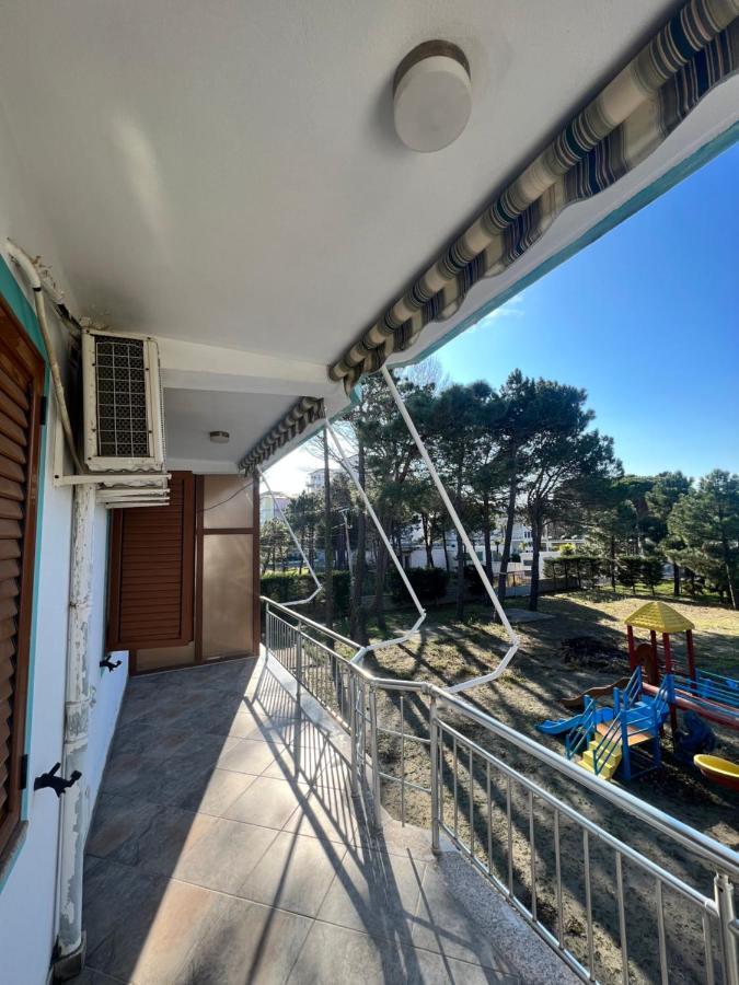 Kamberi Hotel & Apartments 2 Velipojë 外观 照片