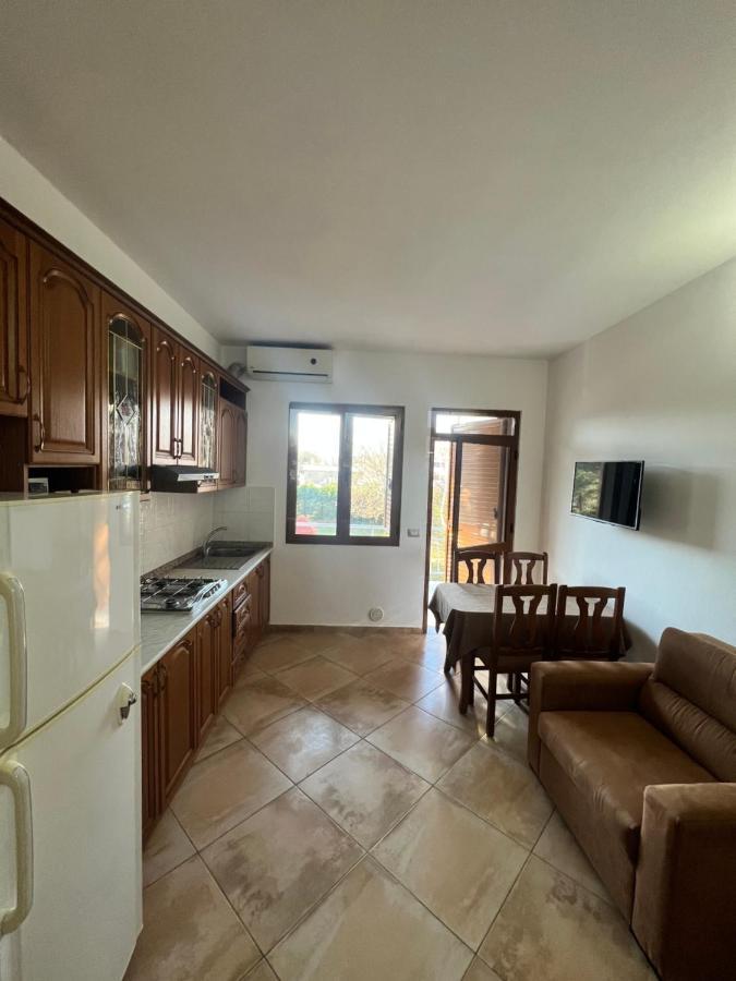 Kamberi Hotel & Apartments 2 Velipojë 外观 照片
